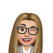 laureata in beni culturali impartisce lezioni di storia, italiano e geografia